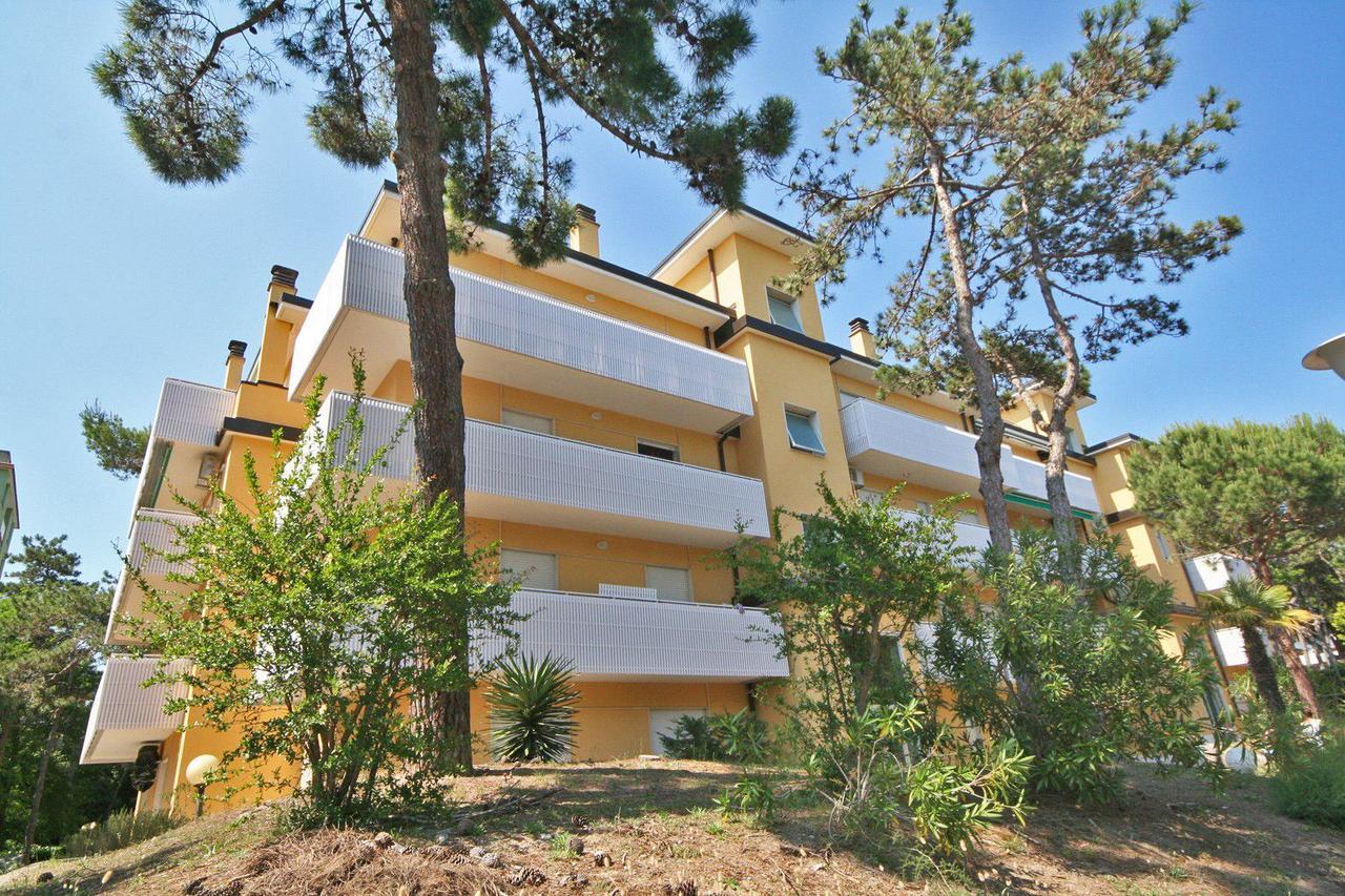 Ba- Tintoretto Apartments - Lignano Sabbiadoro Exterior foto